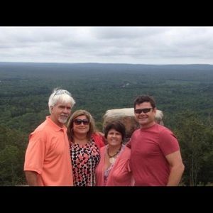 Meet your Posher, Carla